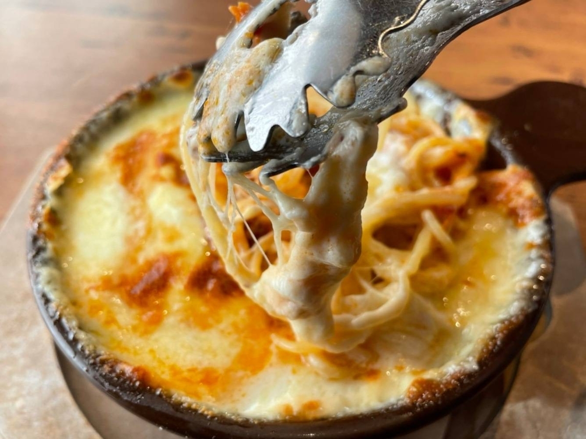 ジョリーパスタ クリーミーボロネーゼ 窯焼チーズ まずい？美味しい 口コミ レビュー