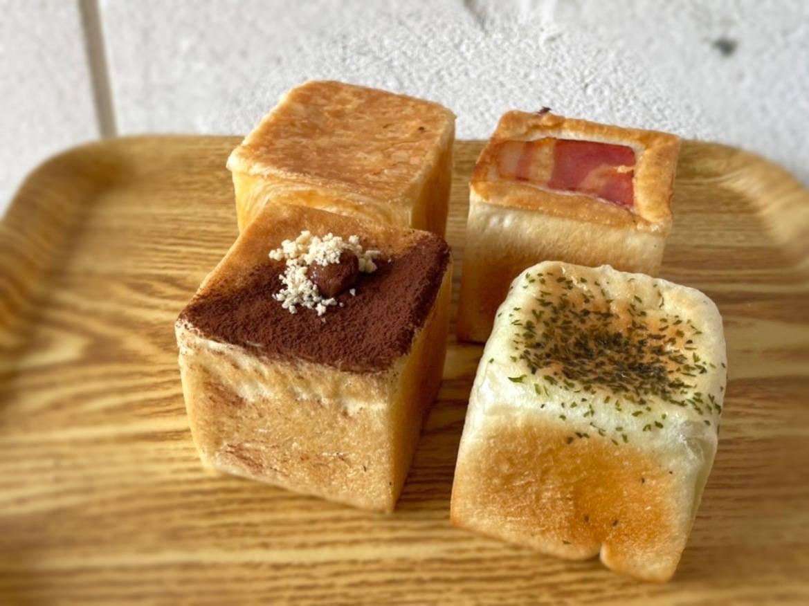 まつやまパン 人気メニュー キューブパン 口コミ レビュー