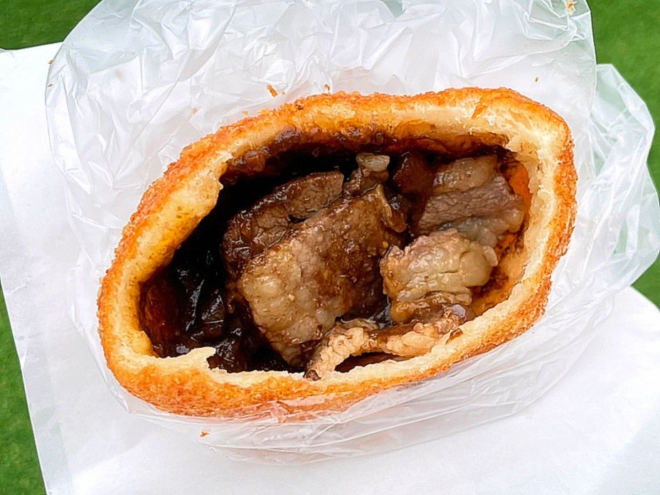 パンパティ ギネス世界記録 ステーキカレーパン 口コミ レビュー