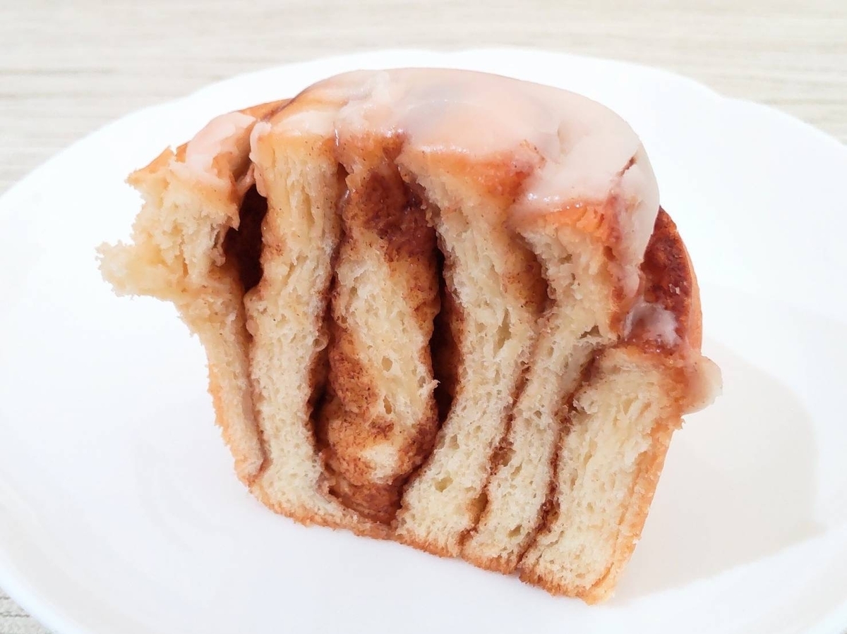 スタバ シナモンロール まずい？美味しい 口コミ レビュー