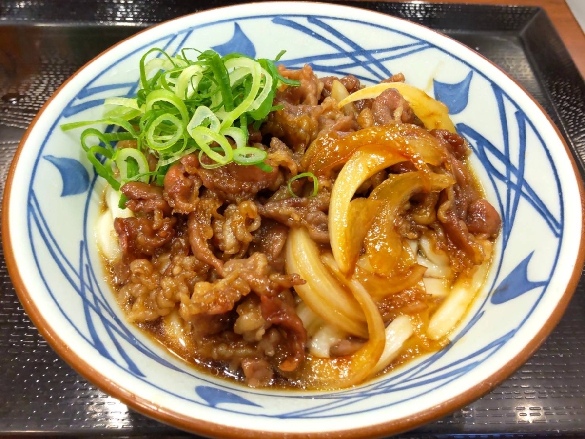 丸亀製麺 焼きたて肉ぶっかけうどん 温冷どっちが美味しい 口コミ