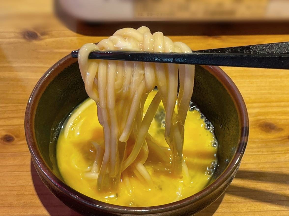 楽天地 もつ鍋 ちゃんぽん 生卵 まずい？美味しい レビュー