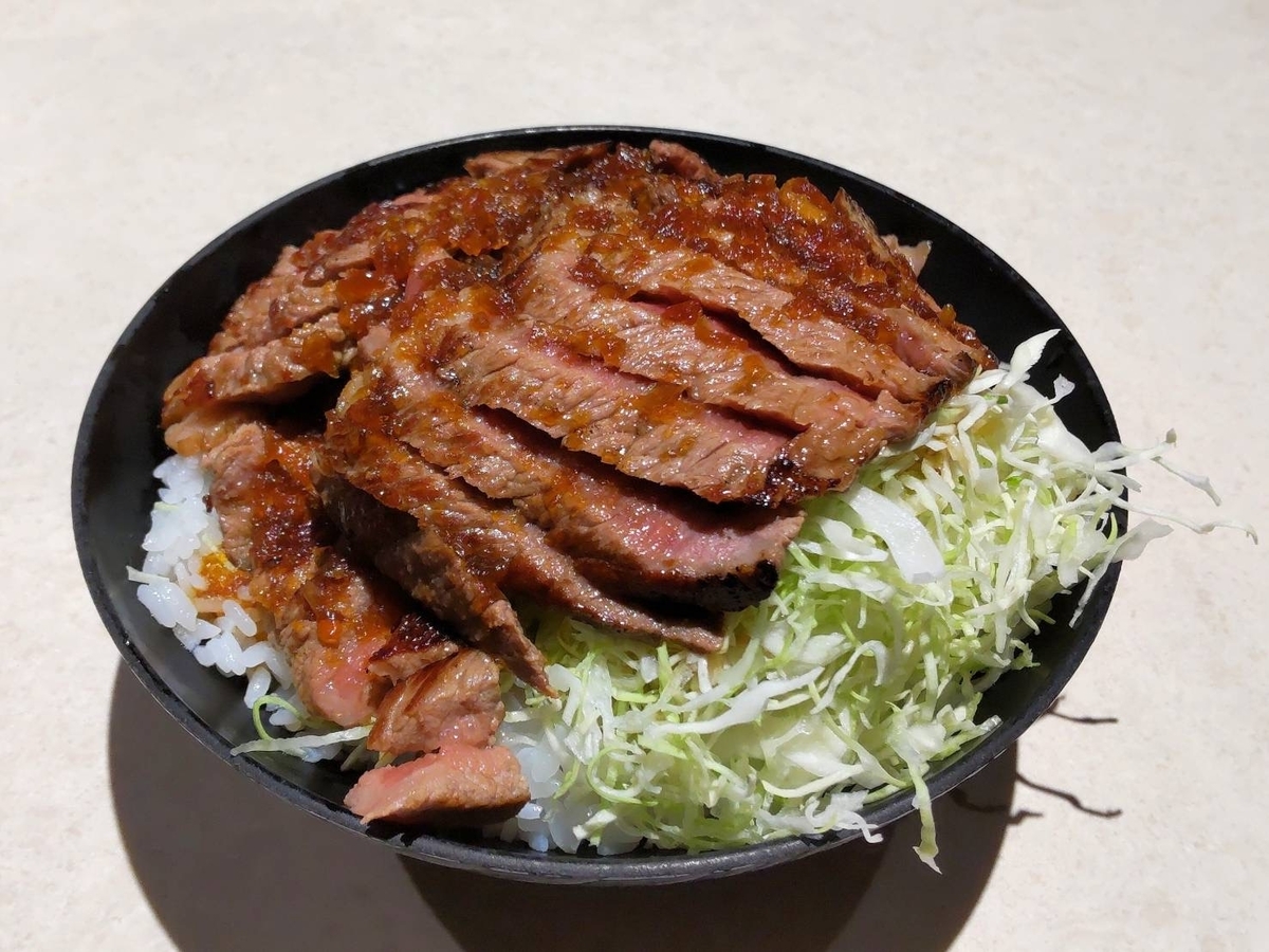 ニクゼン ランチ ステーキ丼 特盛 肉 量 何g 口コミ 感想 レビュー 評価