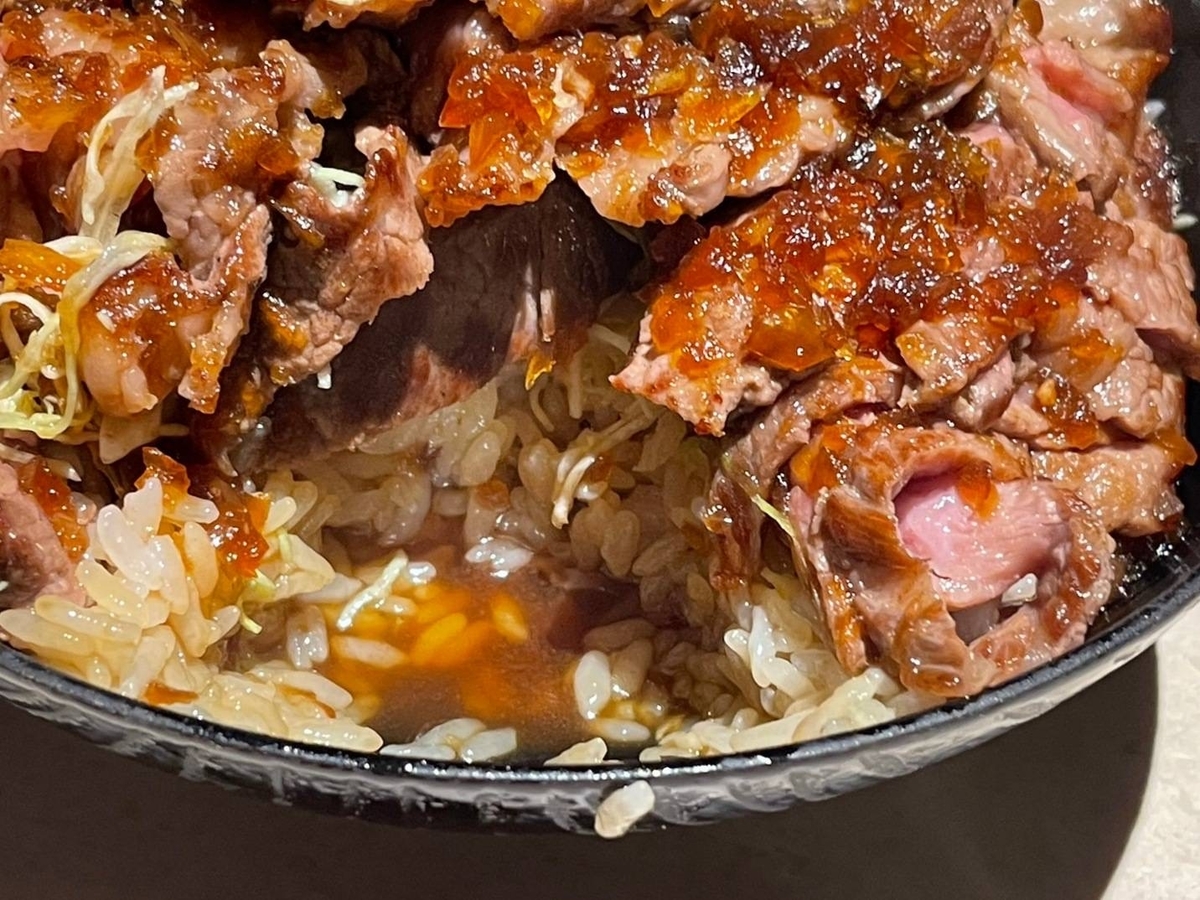 黒毛和牛 ニクゼン レビュー メニュー ランチ営業日 ステーキ丼 口コミ