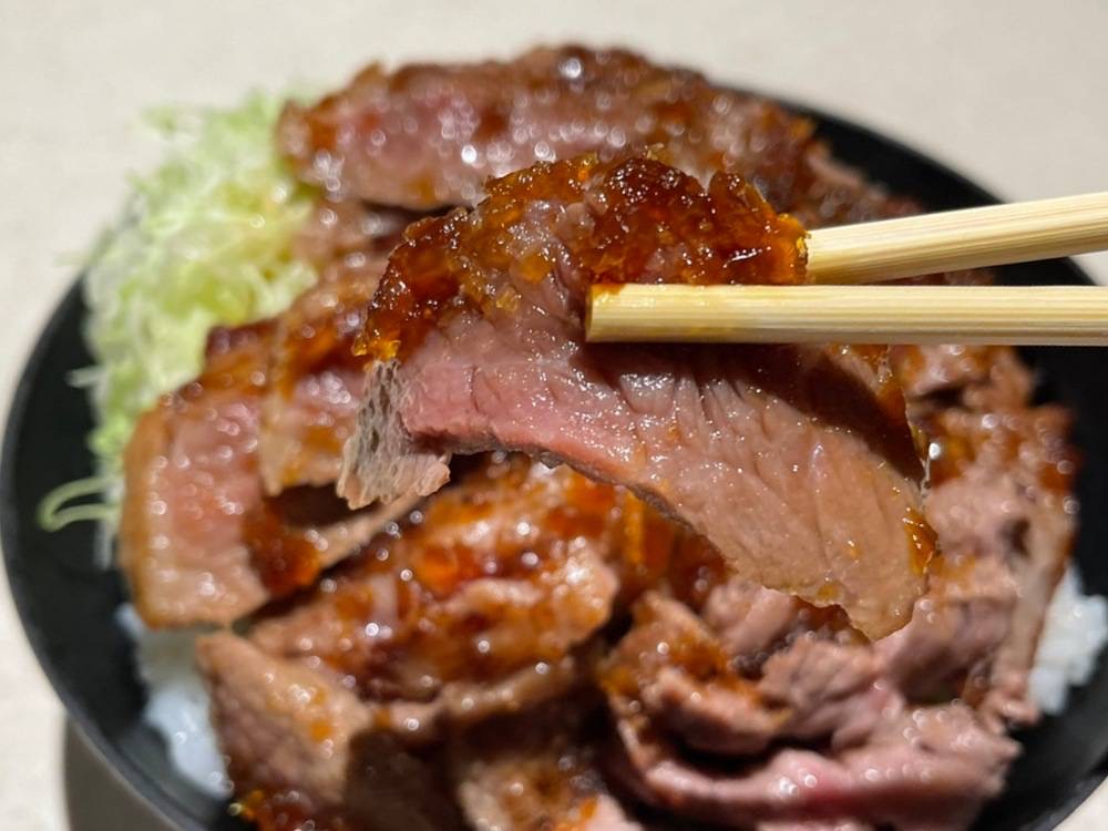 ニクゼン ランチ ステーキ丼 値段 特盛 口コミ 感想 レビュー 評価