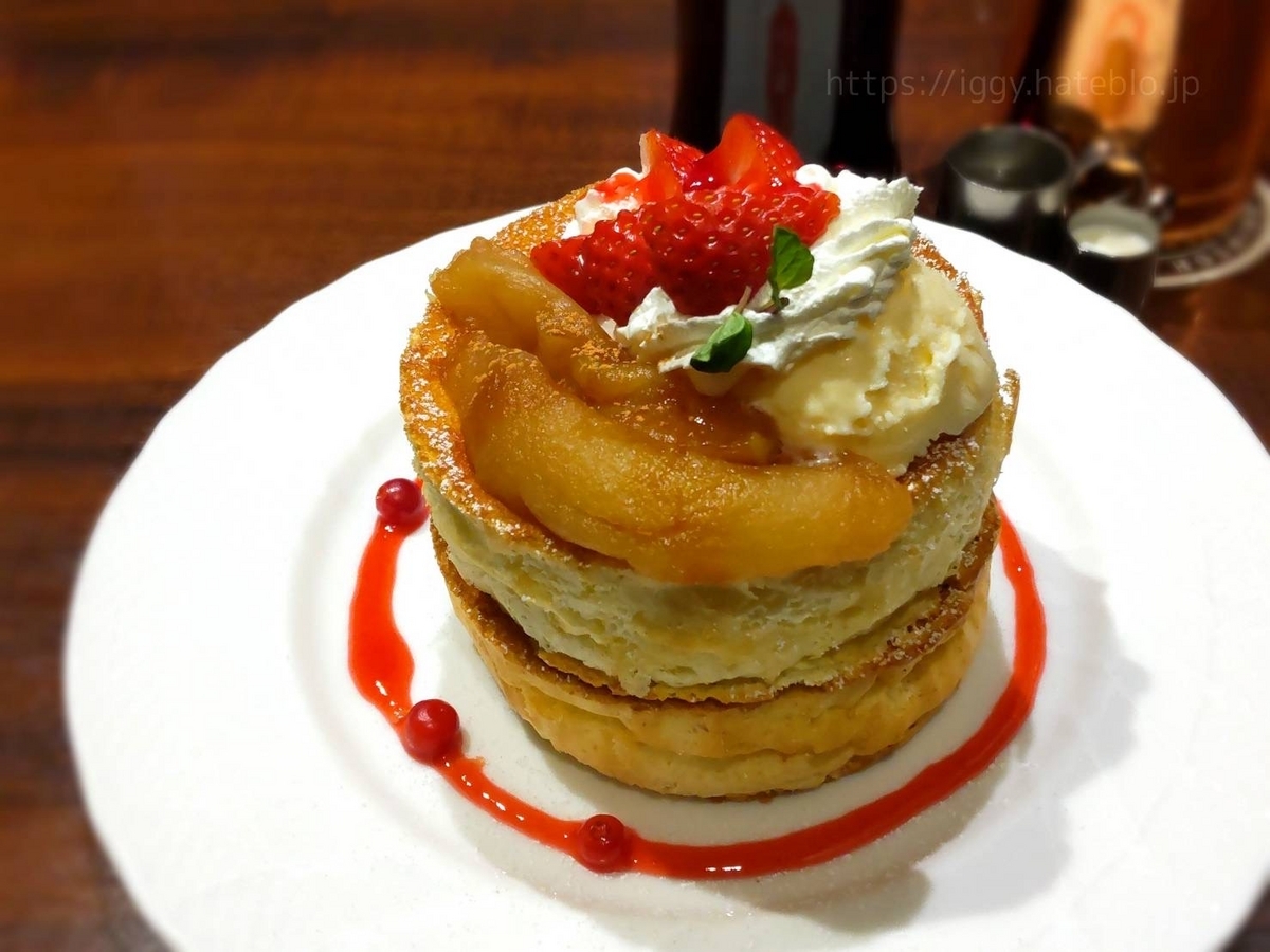 星乃珈琲店 おすすめ ランチメニュー キャラメルりんごと苺のスフレパンケーキ 口コミ レビュー