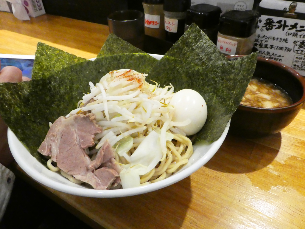 麺や久二郎のがっつり山盛りラーメン 鹿児島市中央町 終活行政書士 合原千尋の絵日記 鹿児島市 麺や久二郎のがっつり山盛りラーメン 鹿児島市中央町 終活行政書士 合原千尋の絵日記 鹿児島市