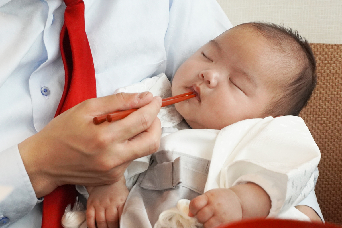 お食い初め　梅の花