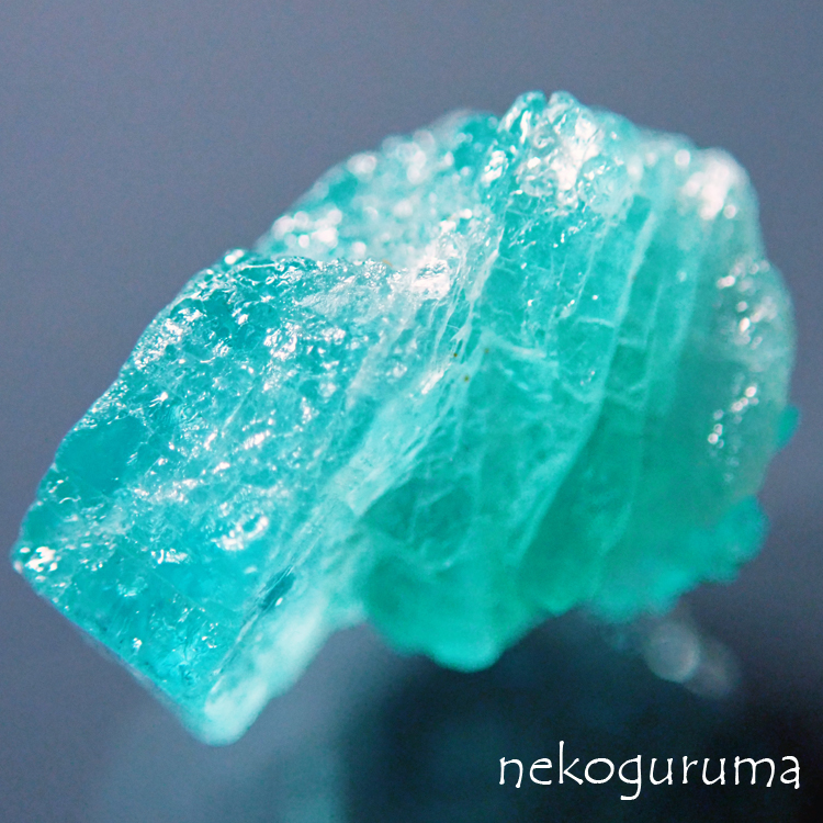 パライバトルマリン原石(Paraiba Tourmaline) - 猫車通信