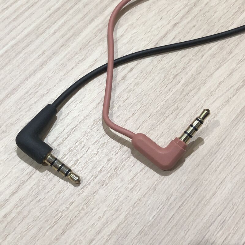 耳が痒くならない+音漏れ軽減！新しくなった耳掛け型イヤホンnwm