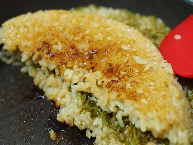 からすみとめかぶの炊き込みご飯工程3