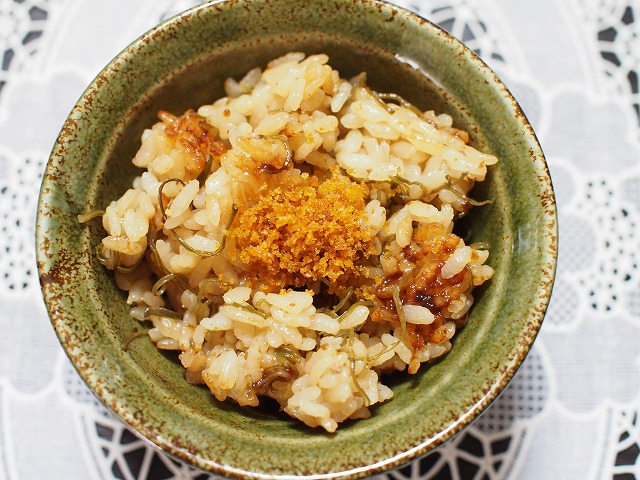 からすみとめかぶの炊き込みご飯3