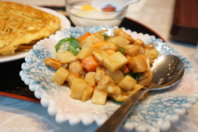 鶏肉とカシューナッツの炒めもの