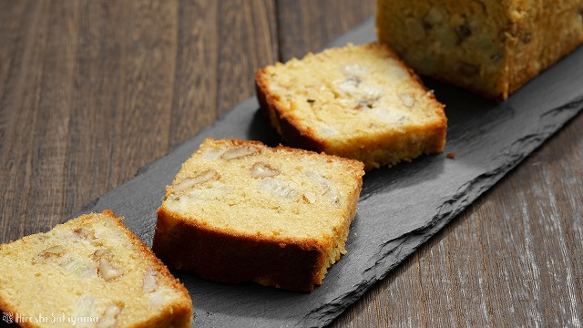 グルテンフリーの米粉バナナケーキ2