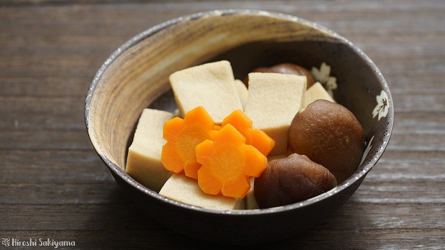 f:id:ikashiya:20181006141721j:plain 高野豆腐