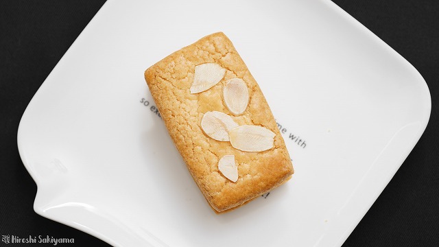 ラムレーズンサンドを上から見た様子