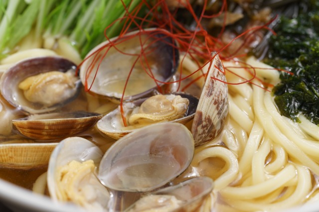 あさり塩ラーメンのどアップ
