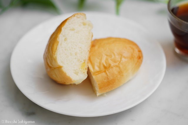 割った懐かしの給食で食べたパインパン