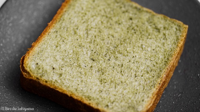 よもぎ食パンのどアップ