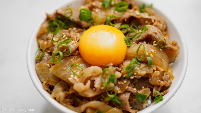 f:id:ikashiya:20200708031708j:plain 牛丼のアップ
