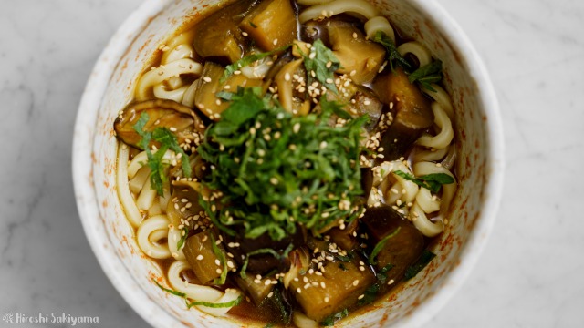 茄子ときのこのカレーうどん、上から