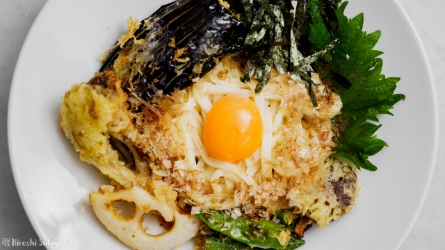 天ぷらぶっかけうどん、上から