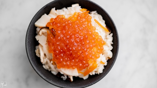 椎茸の炊き込みご飯いくら丼のレシピ