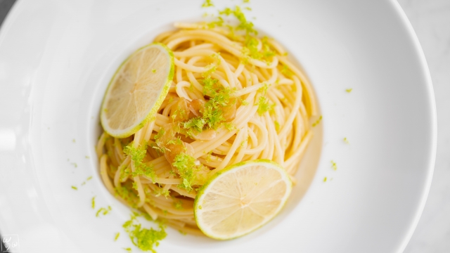 レモンのアーリオオーリオパスタ