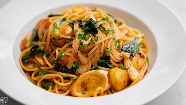 焼きネギと小松菜の和風ナポリタン