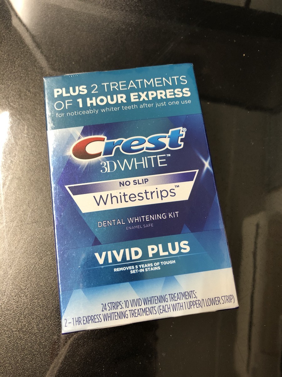 Crest 3D White Whitestrips Vivid Plus Teeth Whitening Kit クレスト