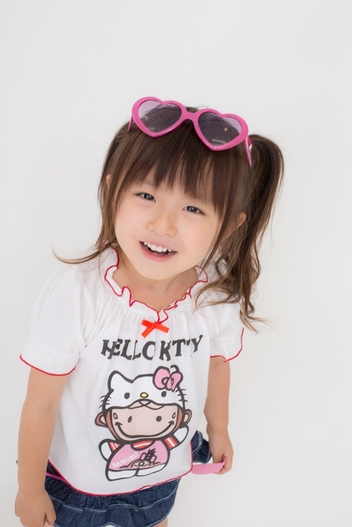辻希美さんプロデュース子供服ブランドのキッズモデルが紳士 ...