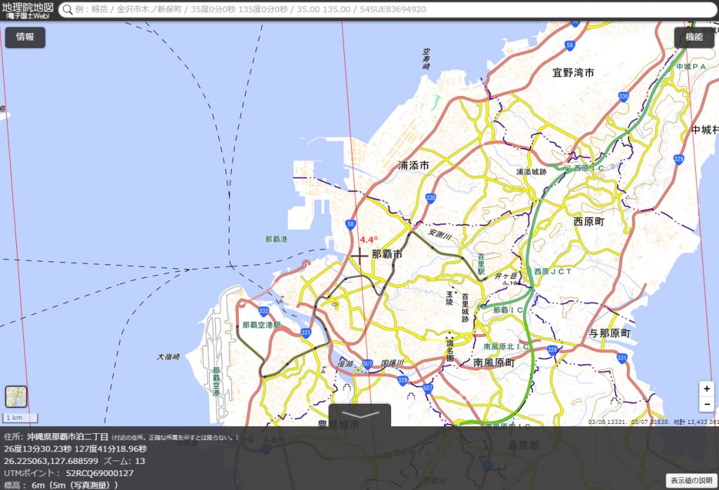 図8 那覇市の磁北線
