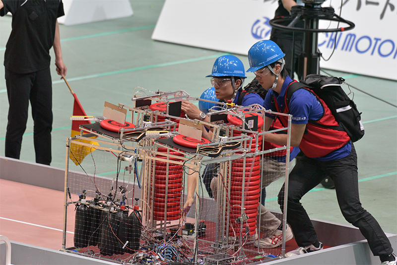 semifinals-02-02