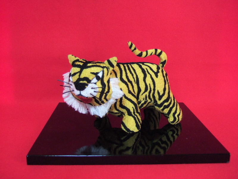 ちりめん細工 寅 - つるし飾り つるし雛 【ちりめん細工作家 越智育子】