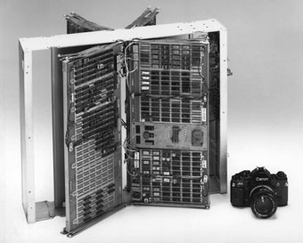 Canon A-1　レンズ付 A-1 - キヤノンカメラミュージアム
