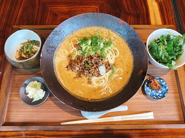 日比谷「TexturA」カジュアルランチ：担々麺