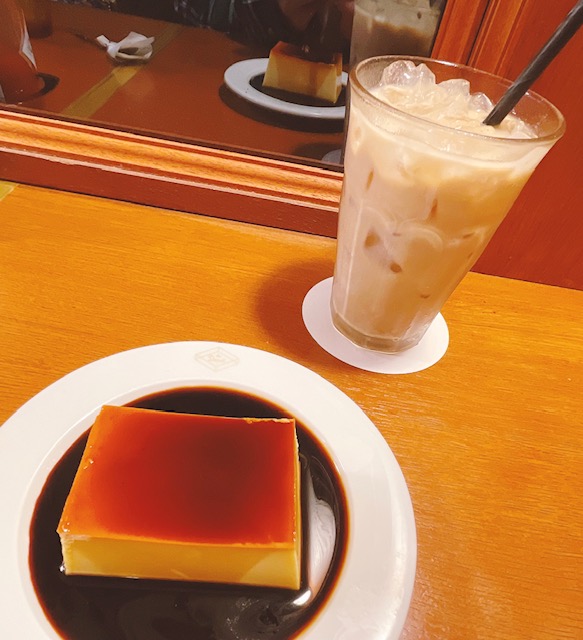 懐かしほろ苦プリンとアイスソイラテ
