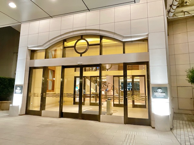 ヒルトン東京お台場 ヒルトン キングルームの収納スペースと周囲のおすすめ施設 Imagical Pleajous