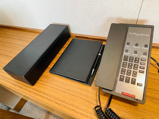 「The Okura Tokyo」プレステージルーム ワークデスク周り