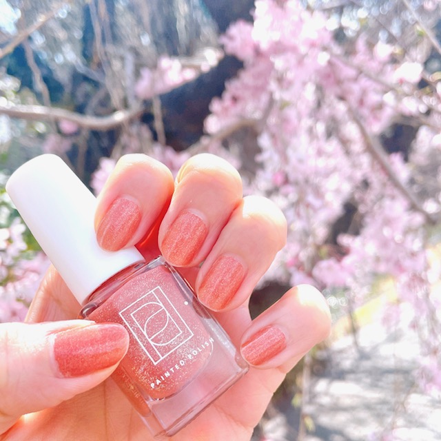 Painted Polish:Sahara Sunset 枝垂桜と共に