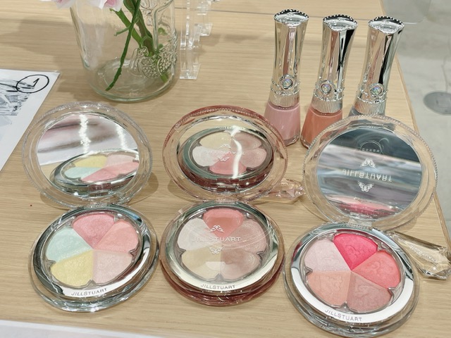 Maison KOSE ブランド別メイクレッスンの様子④