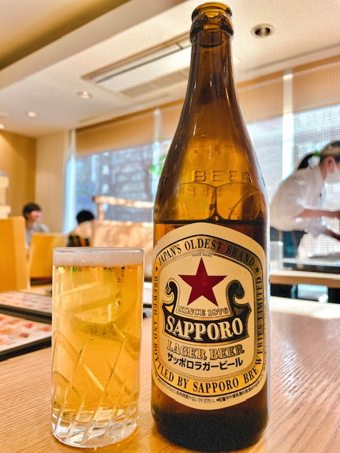 「築地玉寿司」サッポロ瓶ビール