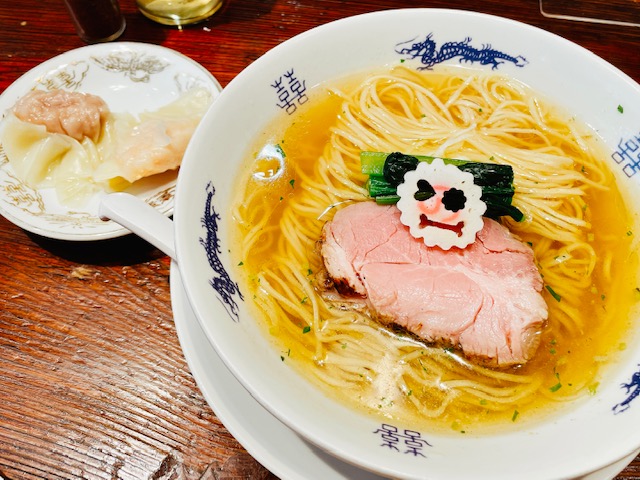 本郷三丁目】暑い中、行列の末に辿り着いた「中華そば にし乃」の山椒