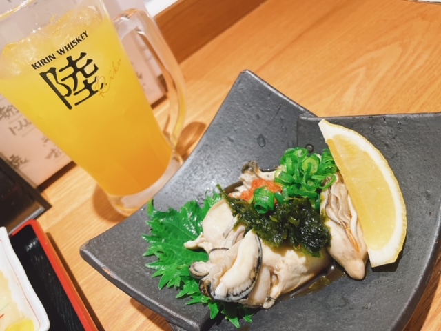 「遠州の松っちゃん」ちょい飲みセットと同額の牡蠣の逸品