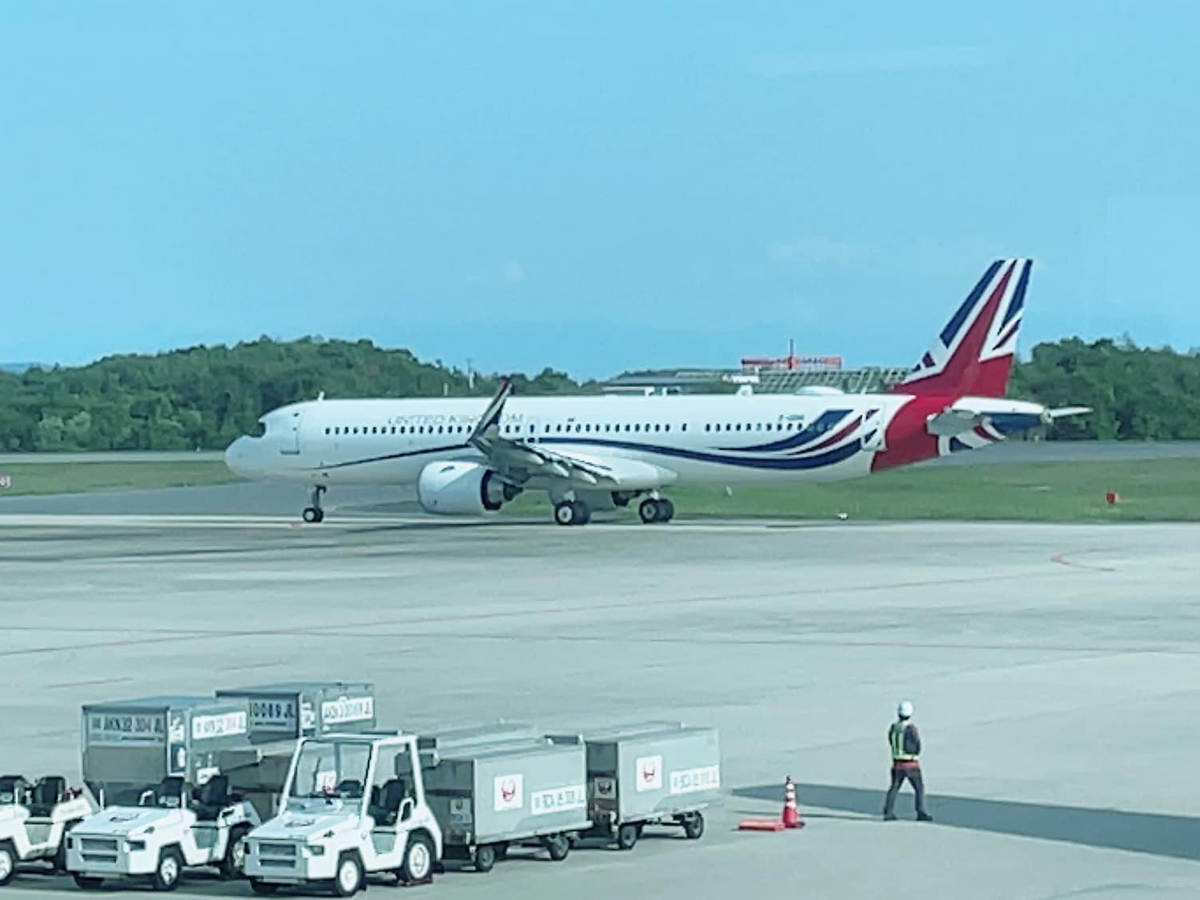 どこかにマイルで初広島】サミット参加国の政府専用機をお見送りした