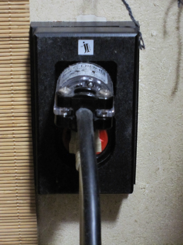 壁コンセント ベース Pobk 1レビュー Bedroom Audio Style