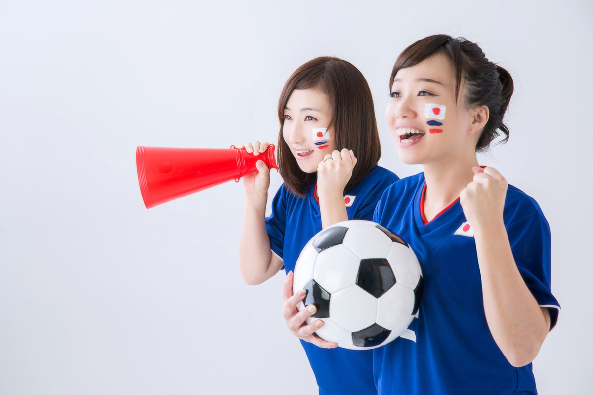 言葉こそ人生 読むだけ元気お届け人の 今ここを生きる心 の裏側