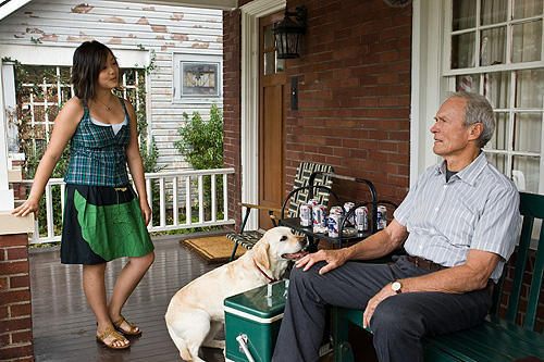 映画 グラン トリノ Gran Torino 08年 観ました オススメ度 言葉こそ人生 読むだけ元気お届け人の 今ここを生きる心 の裏側