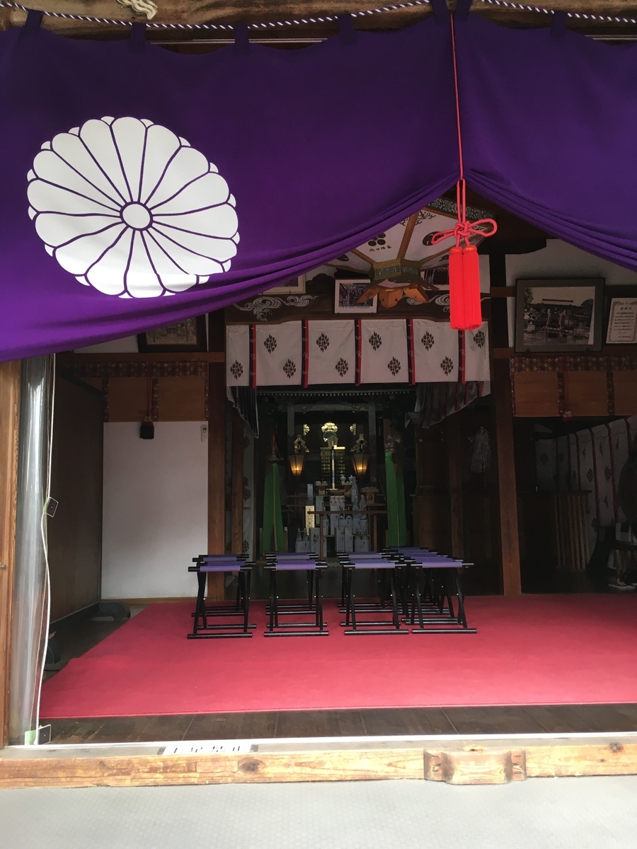 友呂岐神社（ともろぎじんじゃ）