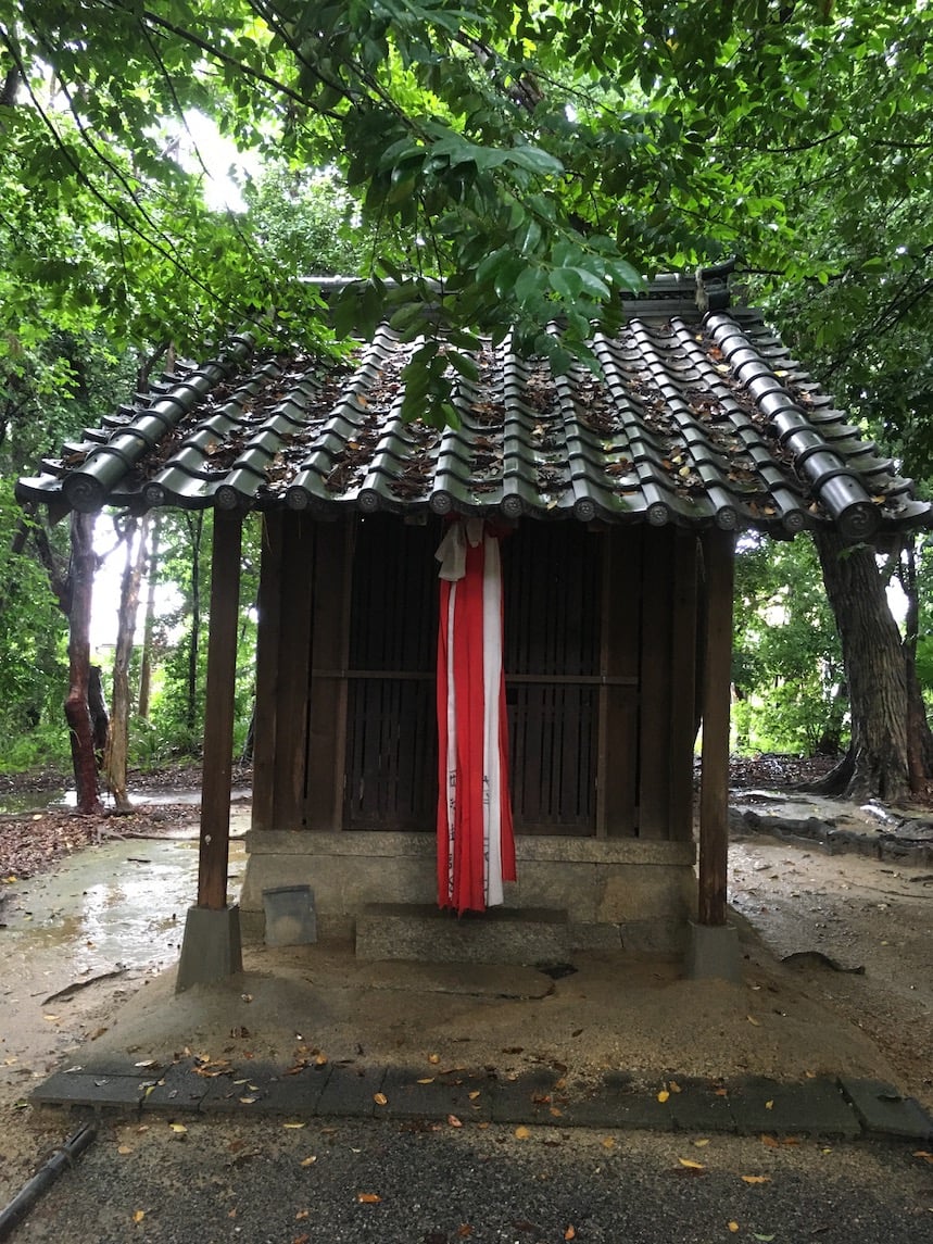 土山神社